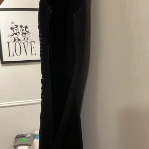 Little Black Dress. - Picture 10 of 10